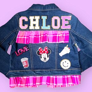 Jaqueta jeans com remendo de letras em chenille para bebês, roupas para meninas, presente de aniversário para netas, jaqueta jeans personalizada, casaco de primavera, presente com nome
