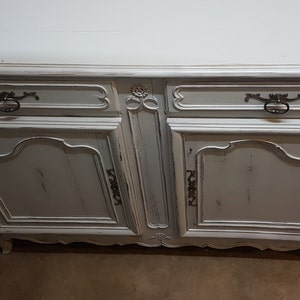 Sideboard