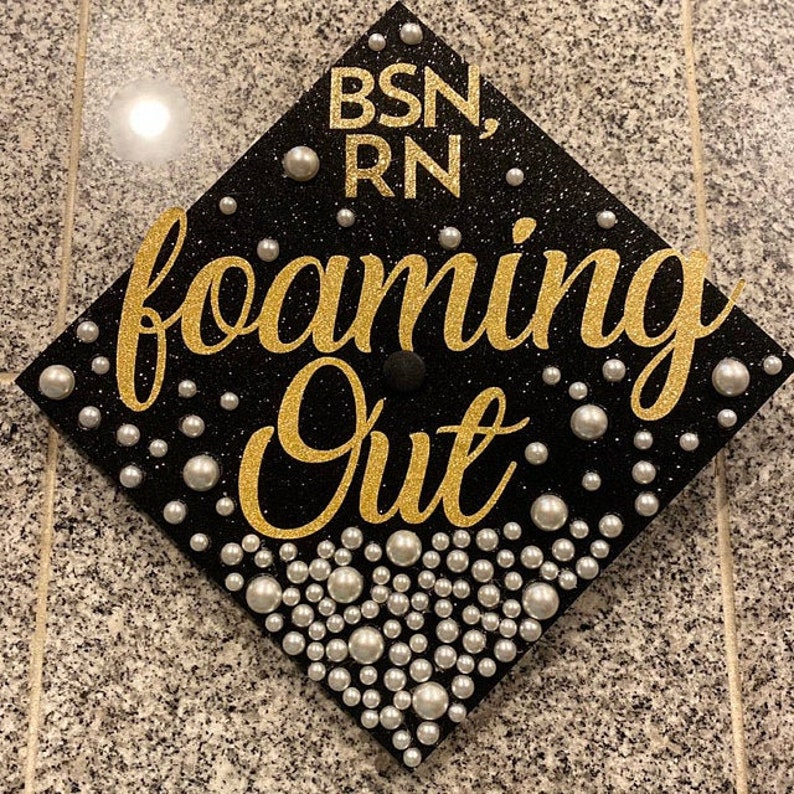 Graduation Cap Vinyl Decal Vinyl Sticker Custom Graduation Hat Etsy