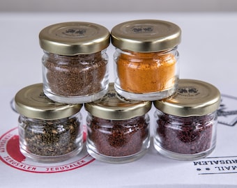 Multi Use Spices spices gift box - Seasoning blend of baharat, cumin powder, turmeric, sumac, zaatar - spices of Jerusalem - apron for chef