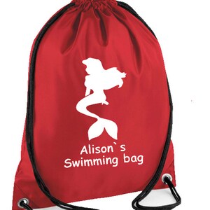 Zaino con borsa con coulisse personalizzata Sirena da nuoto Borsa per kit da nuoto Kit da palestra per sport scolastici regalo per bambini Regalo di compleanno Borsa per kit da nuoto bagnato immagine 4