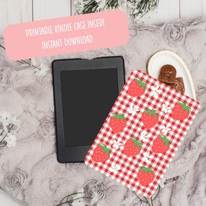 Printable Kindle Insert For Clear Case Strawberry | Cute E-Reader Decor | Fits Paperwhite, Basic, Colorsoft | Digital Download