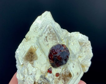 Natural Red Etched Spessartine Garnet on Muscovite, Red Garnet Specimen, Rare Garnet Crystals, Garnet on Muscovite, 37 Grams Size.56*45*10mm