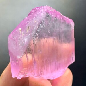 Natural Pink Colour V Shape Fluorescent Double Termination Kunzite ...
