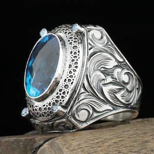 Pure Blue Topaz Stone Men&#39;s Silver Silver, Custom Hand Engraved Silver Ring for Men, Men&#39;s Blue Topaz Gemstone Handcurved Silver Jewelry