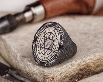 Handmade Silver Signet Ring with Seal of Solomon, Oval Men's Ring with Engraved Star of David