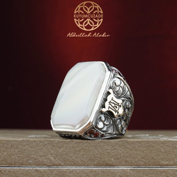 Roma Mother of Pearl Signet Ring