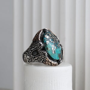 Alhambra Palace Design Genuine Turquoise Gemstone Sterling Silver Ring, Map Engraved Ring, Sterling Silver Ring, Raw Turquoise Gemstone image 6