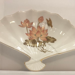 Vintage Porcelain Japanese Nut Candy Trinket Dish Fan Shaped Gold Trim