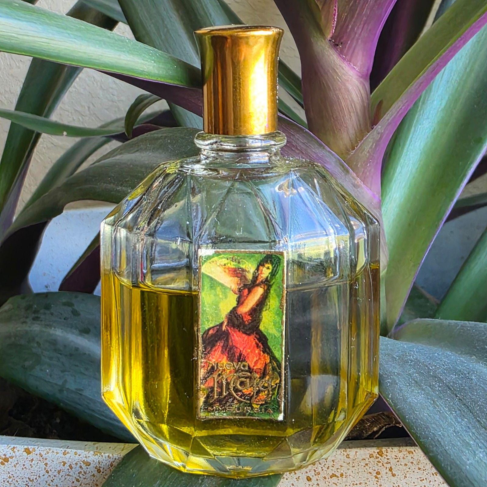 Pupa perfume - Etsy 日本