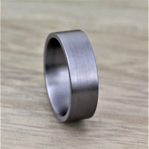 Tantalum Wedding Band, in 4 to 7mm width. Matte Finish, Comfort Fit with FREE Engraving! Wedding/Engagement Ring Flat top Tantalum