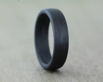 4 to 7mm Wide, Carbon Fiber, Wedding / Engagement Ring with FREE engraving. Hand wound Black Carbon Fibre wedding band.