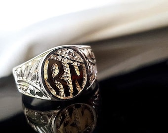 Matón Aprendizaje Pendiente Men's Ring in Silver and Gold. Custom Ring. Jewels for - Etsy