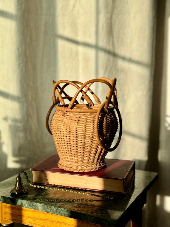 Vintage Romer Collection woven raffia egg-shaped bag – IndigoStyle