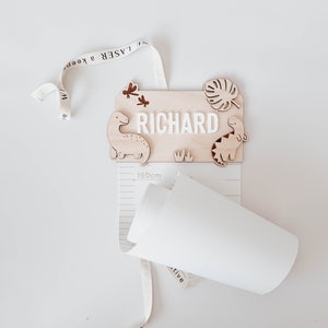 Personalisierte Wachstums-Chart - Dinosaurier - Familien Wachstums-Chart - Größen-Lineal - Minimalistisch - Leinwand