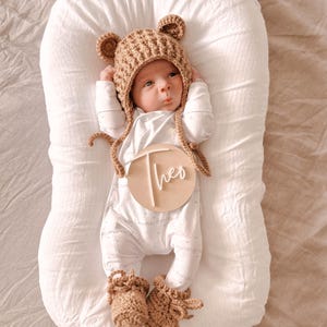 Custom Wooden Baby Name Plaque: Laser Engraved Birth Announcement