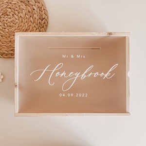 Caja de deseos personalizada para bodas: caja de recuerdos de pino y acrílico esmerilado personalizada. Regalo de boda grabado a láser, tarjetero para recepción.