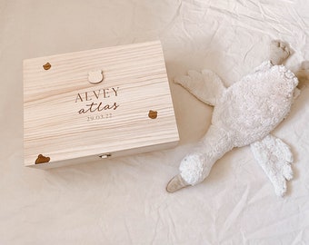 Personalised Baby Keepsake Box - Teddy Bear - Wood Engraved with Acrylic Name - Newborn Keepsake - Wooden Memory Box - Baby Shower Gift