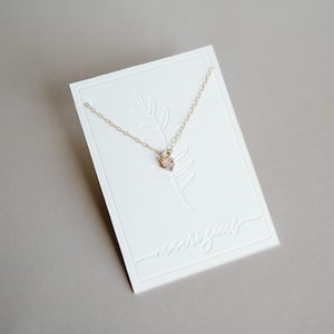 Collar de ópalo de fuego crudo