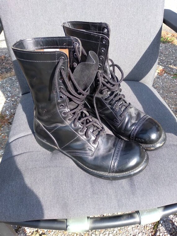 Vintage US Army Vietnam Paratrooper Jump Boots