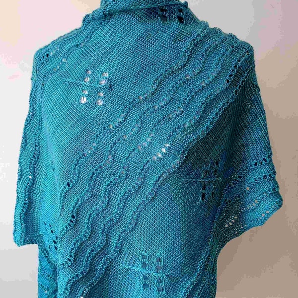 Knitting pattern Dragonflies over the Waves shawl, asymmetric triangle