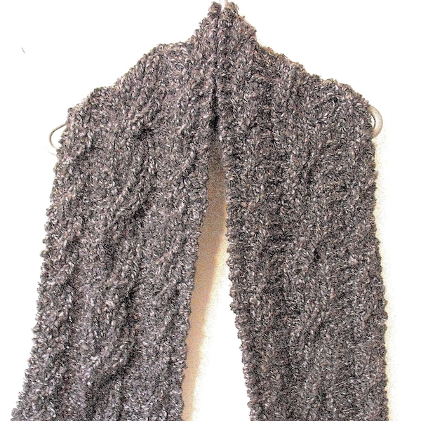 Ken's Cabled Scarf Knitting pattern, reversible cables, easy to knit, chunky, bulky, simple cable pattern, man's scarf, woman's scarf