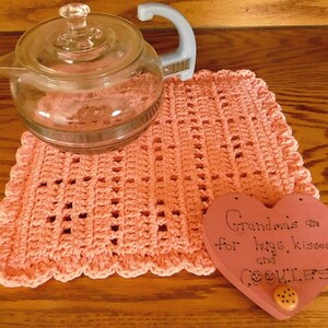 Crochet pattern, GRANNY&#39;S POTHOLDER or Hotpad, vintage, US crochet terms, handmade, potholder, trivet, hotpad