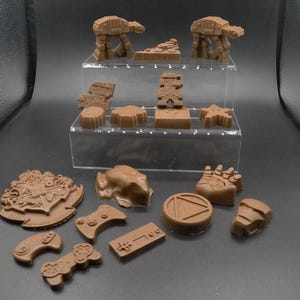 18 x Nerdy By Nature Chocolate Gift Box. Ideal Present for Any Nerd/Geek!