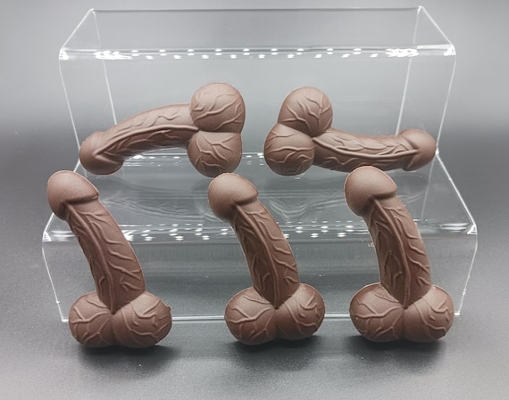 1 x Individually Wrapped Chocolate Willy: Gag Gift