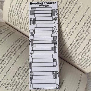 Reading Tracker, Bookmark, Book Tracker, Reading Tracker bookmark, Book Pile Bookmark, Book Stack Bookmark, Book illustration, Book gift