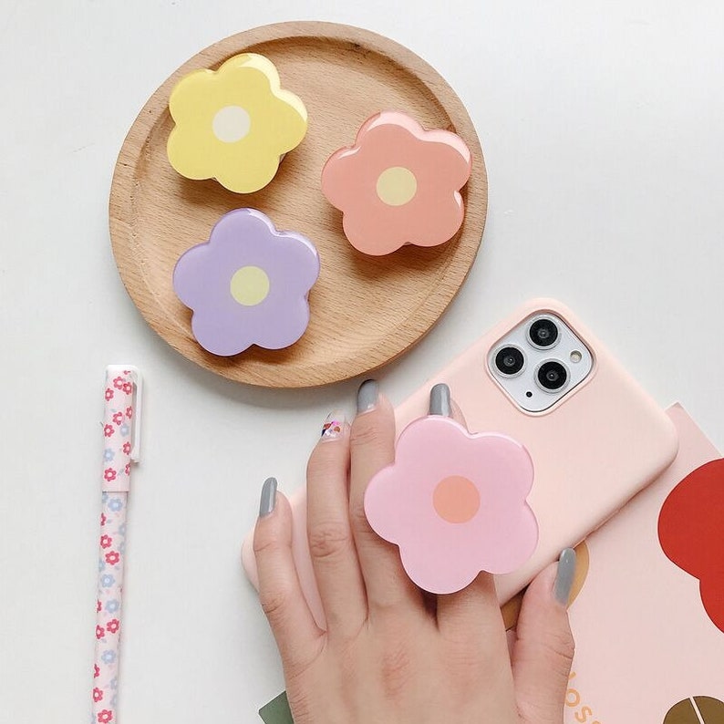 Cute Resin Pop Socket Korean Pastel Flower Pop Socket Etsy Cute Resin Pop Socket Korean Pastel Flower Pop Socket Etsy