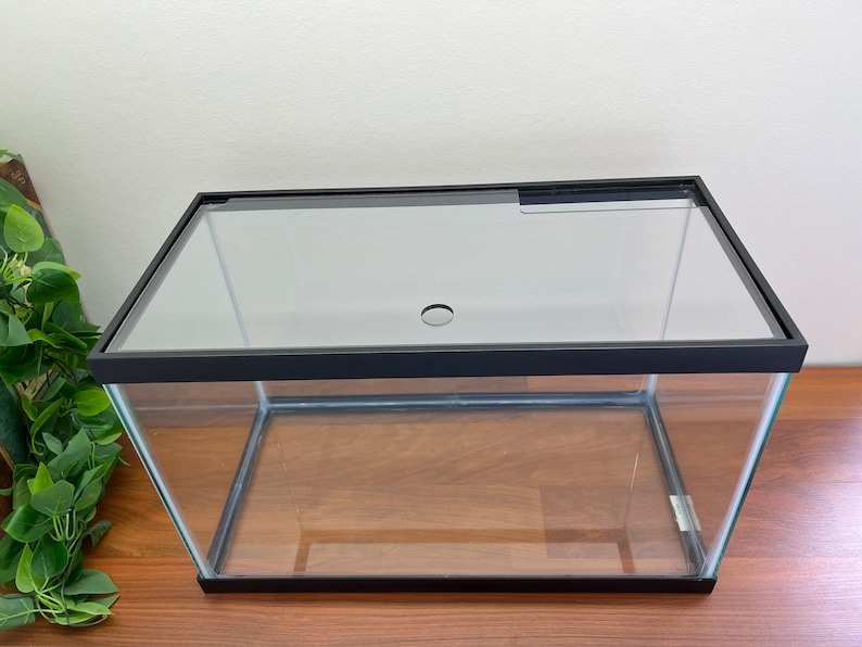 10 Gallon Aquarium Lid Reversible for Hang on Back Filters Clear Polycarbonate Aquarium Lid Check Compatible Tank Size Below image 3