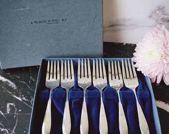 Set of 6 Vintage Silver-Plated Dinner Fork in Original Box | Rogers & Bro A1 Antique Silverware