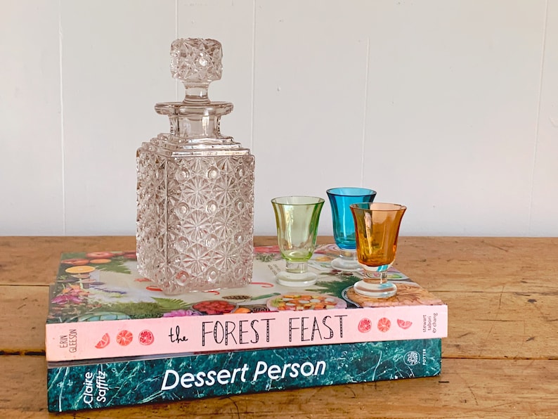 Whiskey Decanter Barware Bar Cart Decor Small Vintage Fenton Glass Pressed Glass Square Decanter in Daisy Button Pattern with Stopper