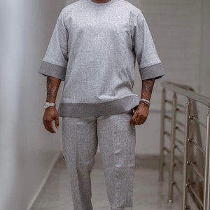 Abbigliamento maschile / Camicia e piumino bianchi africani da uomo in caftano / Camicia da uomo Dashiki / Abbigliamento africano per la famiglia / Abbigliamento maschile africano / Body da uomo