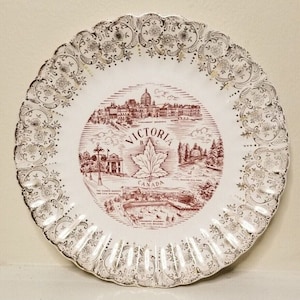 Victoria Canada State Plate Souvenir