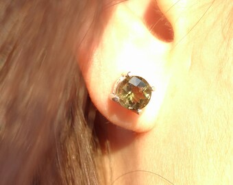 Silver round Moldavite Studs 4 mm Earrings with circle Vltavin Czech faceted meteorite Screw back certificate of authenticity