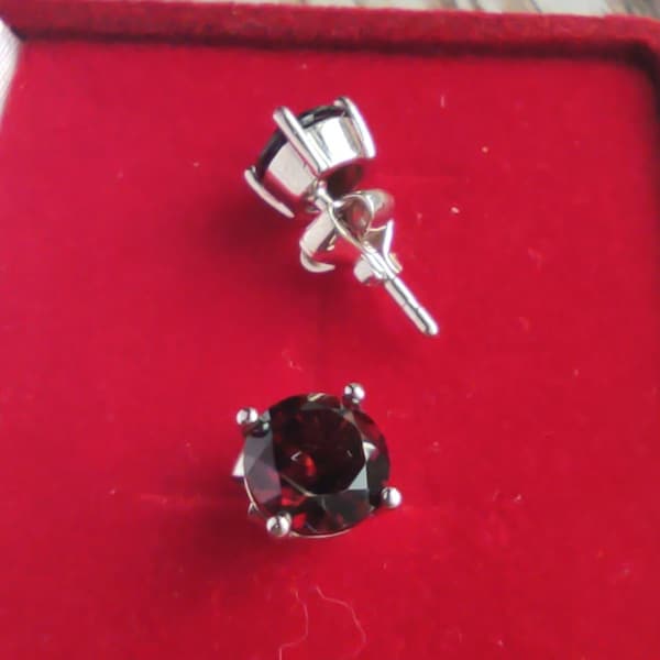 Silver round Czech red garnet pyrope January birthstone studs earrings with pyrope 6 mm  with certificate of authenticity, Sterling silver