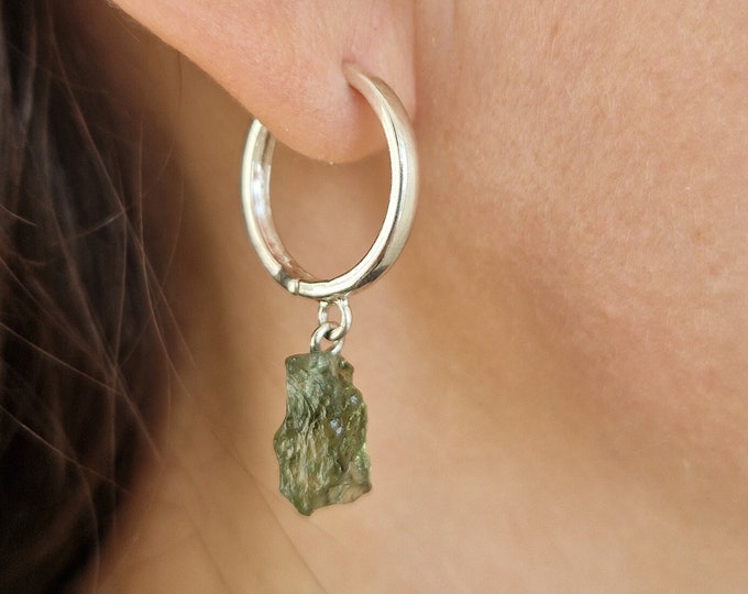 Moldavite silver earrings, hook huggie, tiny round dangle drop vltavin earrings kongo with raw uncut Czech vltavin certificate authenticity