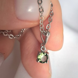 Silver pendant with certificated natural 5 mm round faceted moldavite Vltavin necklace Meteorite jewelry Rare green gemstone