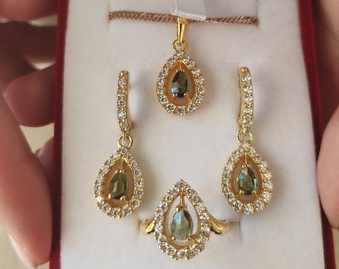 Gold plated gilded silver set pendant, ring, earrings Queen with real drop real Czech meteorite moldavite vltavin, certificate authenticity