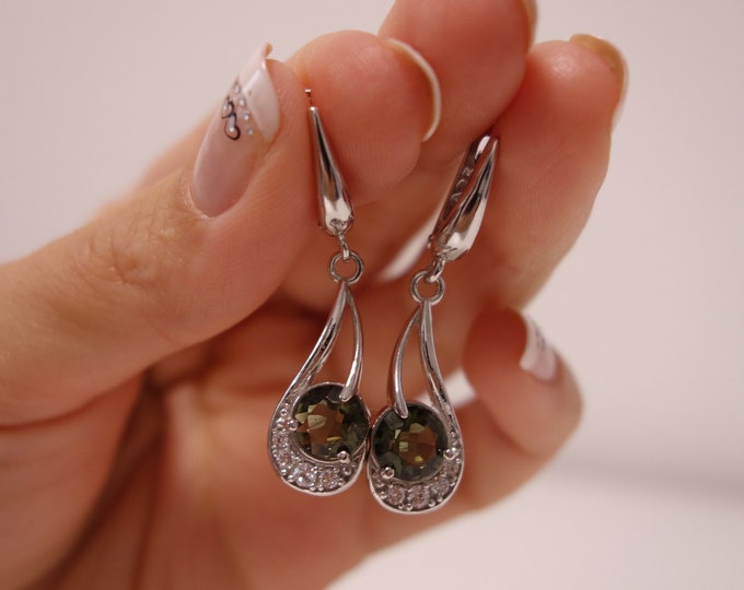 Silver chandelier swan earrings with faceted luxury natural green round Czech moldavite - vltavin with English Lock certificate authenticity