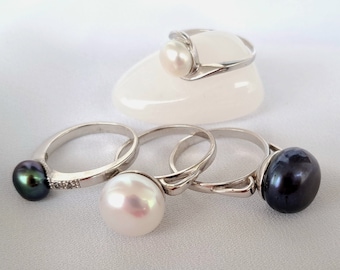 Pearl silver ring with natural real freshwater white and black pearls, sterling silver 925, 22 K, tiny perl ring, large pearl ring
