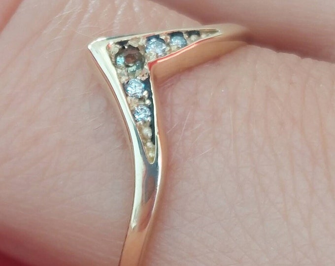 Gold Ring with faceted real circle Czech moldavite vltavin and diamonds 585 Yellow Gold 14 K, luxury jewelry any size to order 5,6,7,8,9