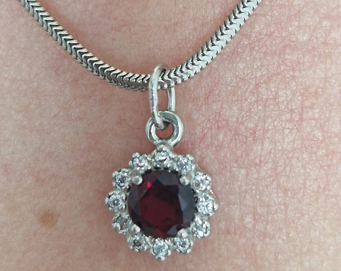 Silver garnet pendant round shaped garnet January birthstone Natural Czech red pyrope Red gemstone certificated natural mineral, sterling Ag