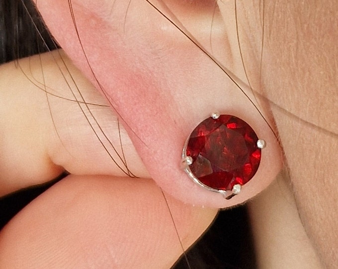 Silver garnet stud screws earrings January birthstone with natural Czech garnet pyrope 8 mm, certificate authenticity Ag 22 K + Rh