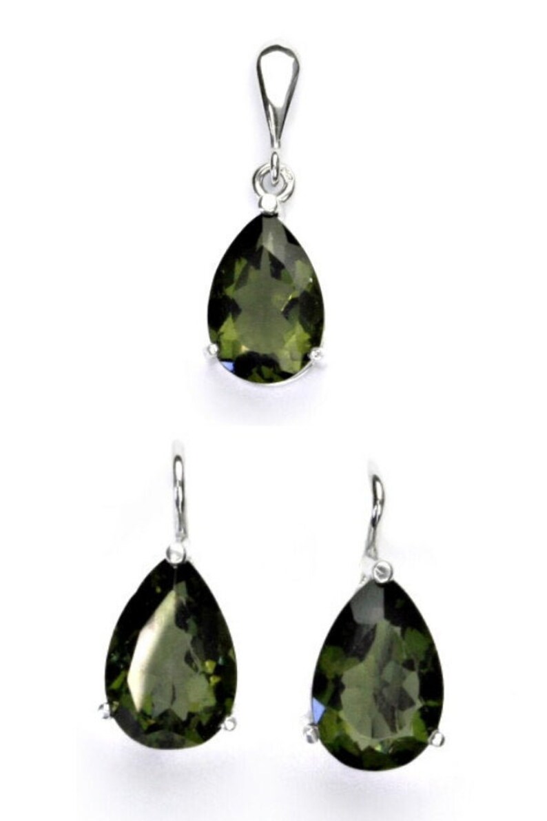 Faceted Moldavite Jewelry kit Vltavin set of drop-shaped earrings and pendant rare green meteorite stone