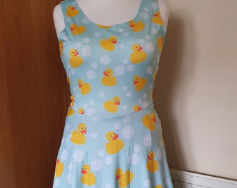 Vestido skater con estampado de patito de goma - Tallas S a 5XL talla grande