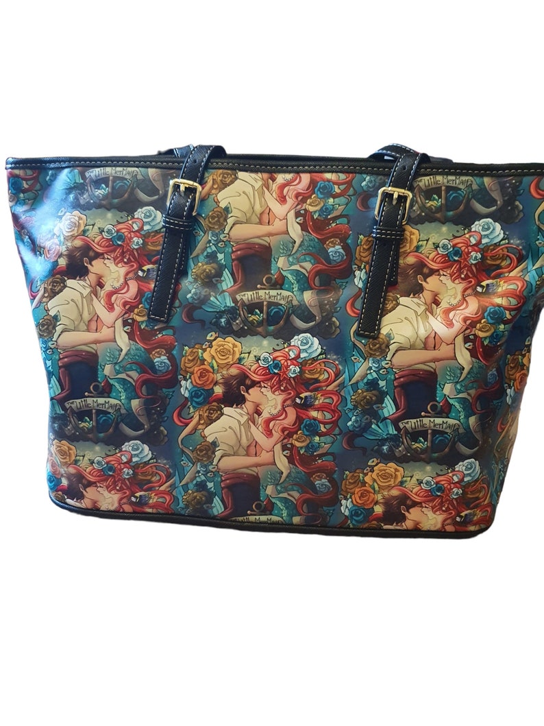 EN STOCK Bolso bandolera grande La Sirenita besa imagen 1
