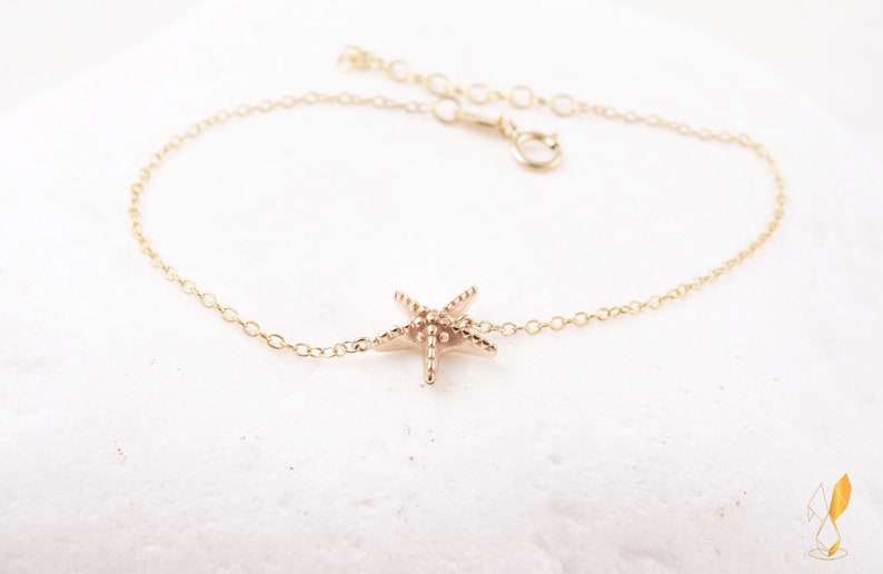 Stylish Starfish Bracelet Minimalist Gift Gift For Sister Sea Lovers Gold Starfish Mama Style Beach Style Summer Memories